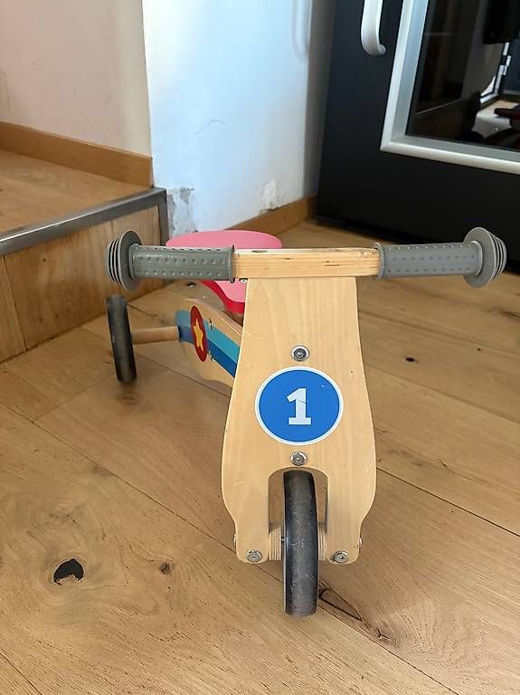 Véhicules pour enfants: Porteur en bois  – D'occasion à Eysins par Kimoune_78