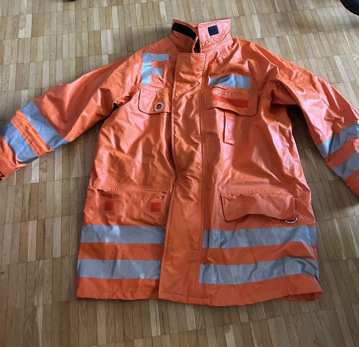 Giacche: Feuerwehr-Jacke – Usato da Uster venduto da komlab