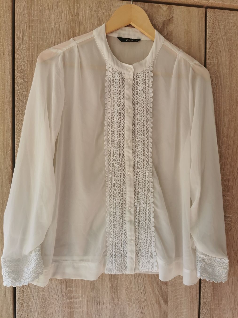Only Chemisiers: Only Damen Bluse Gr. 42 – D'occasion à Schlieren par vlalif 2