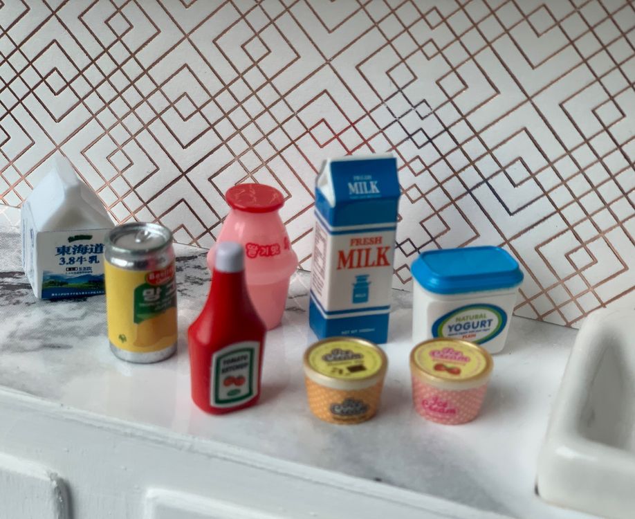 SPYMINNPOO Puppenhaus Kühlschrank Miniatur - Spielzeug Kühlschrank Für Puppenhaus Möbel, Kinder Rollenspiel