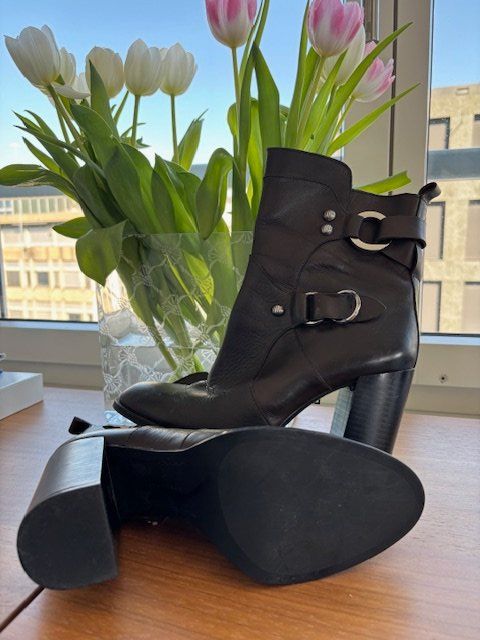 Zara Scarpe da donna: Stiefeletten – Usato da Zürich venduto da CoCos_Closet 1