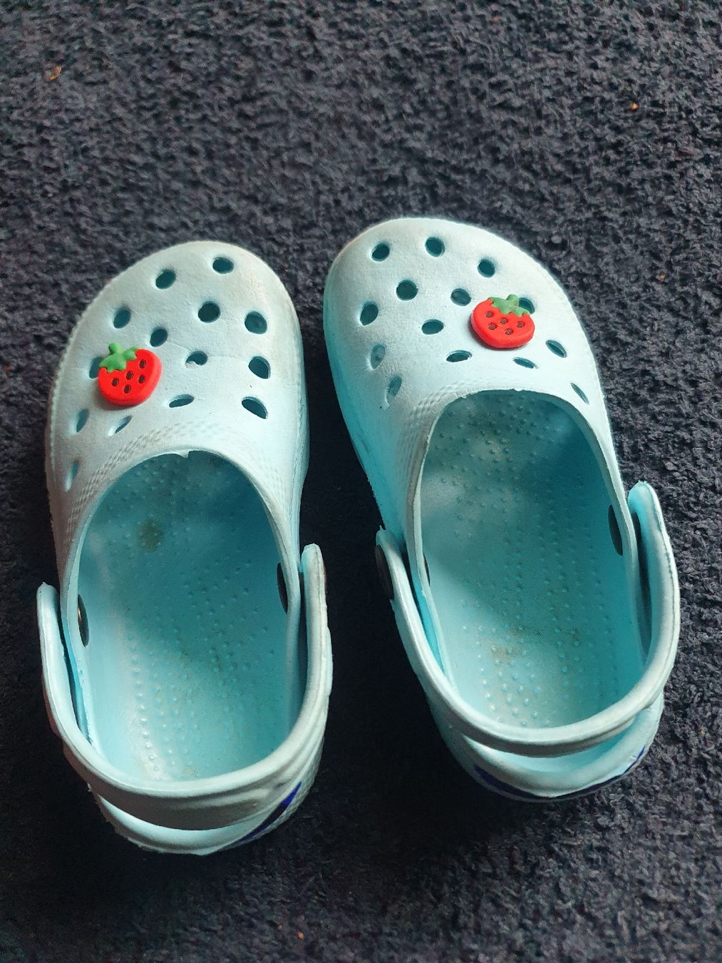 Scarpe per ragazzi: Gartenschuhe, hellblau Grösse 24 – Usato da Zürich venduto da cha_bfl5 1