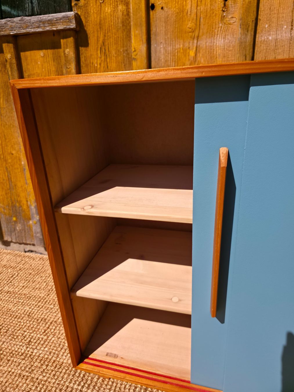 Cassettiere: Schiebetüren Sideboard  restauriert – Usato da Haslen AI venduto da Vintagelix 5