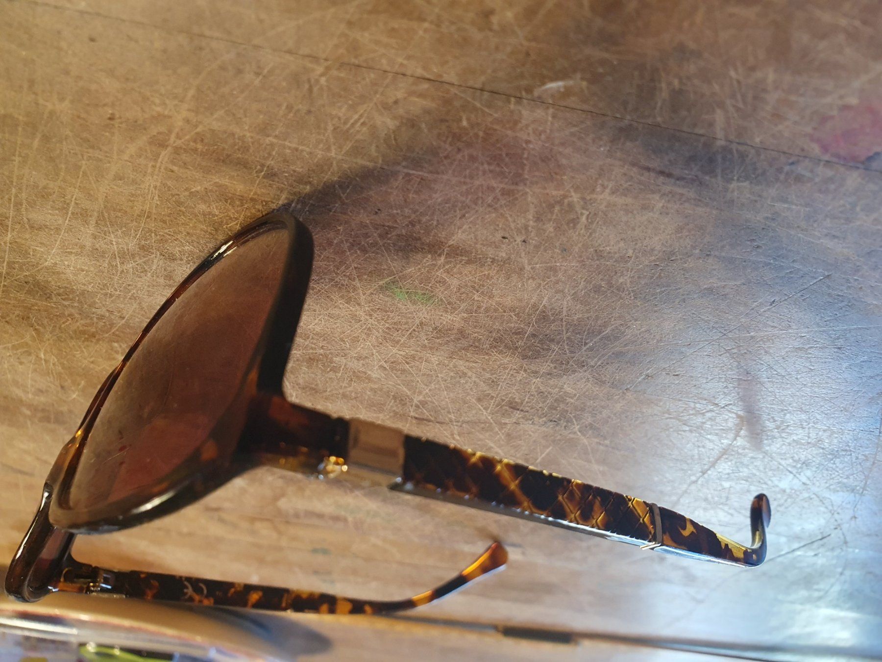 Occhiali & Lenti: Damensonnenbrille – Usato da Zürich venduto da loosebone 1