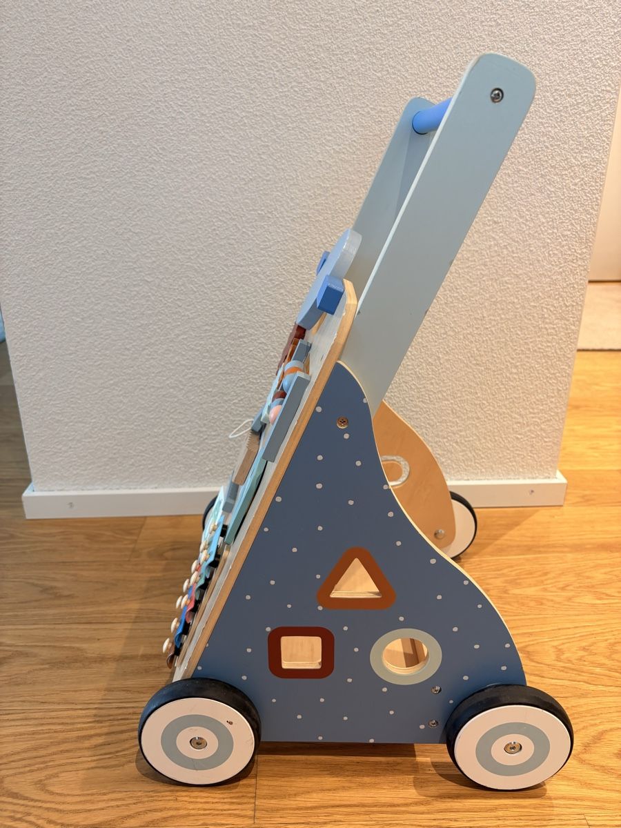 Ausili per la deambulazione: Luvion Baby Walker – Usato da Oberengstringen venduto da tal_t5f9 2