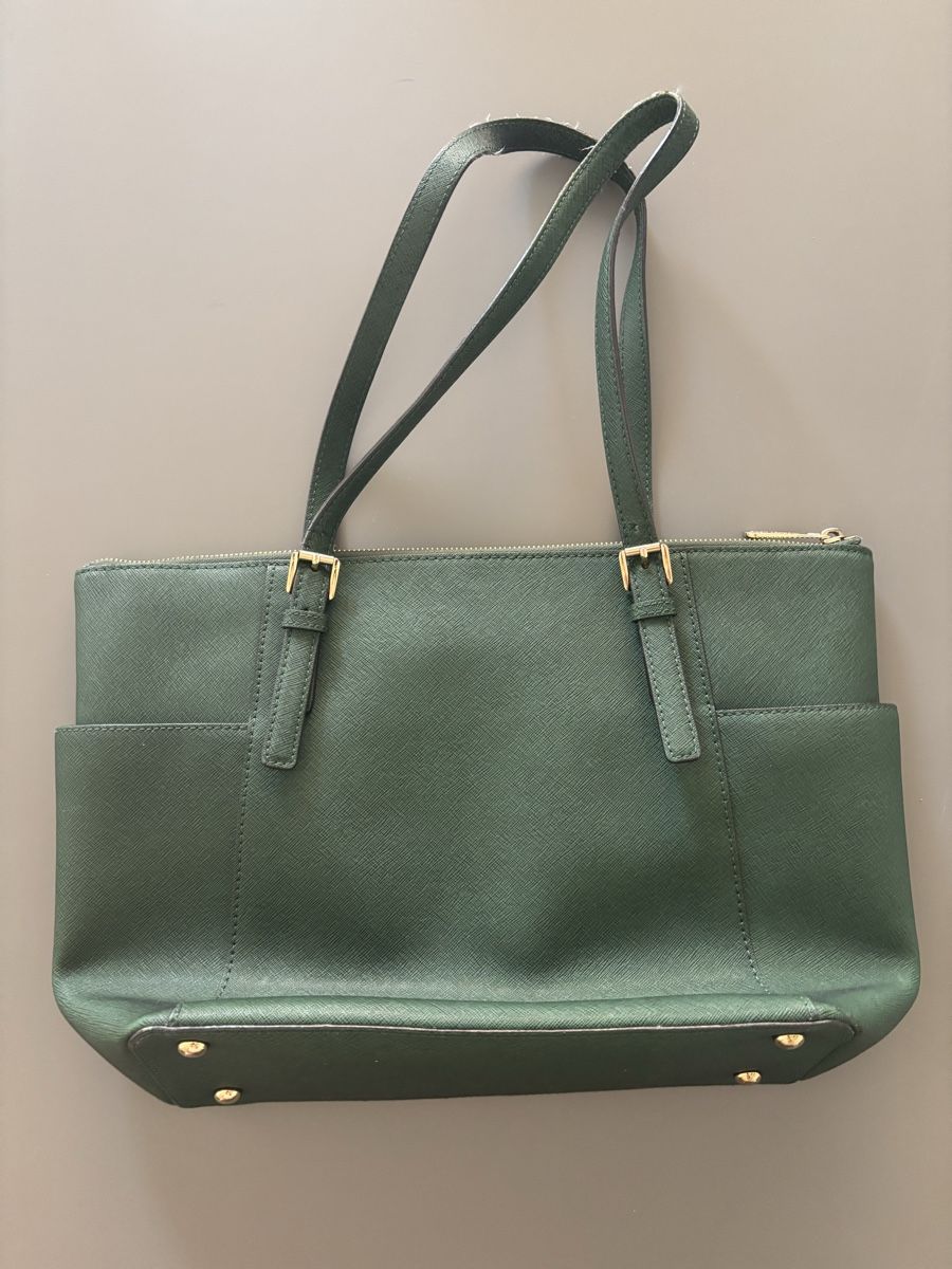 Michael Kors Taschen für Damen: Michael Kors Tasche dunkelgrün Leder  – Gebraucht aus Geroldswil von ele_7hkp 1