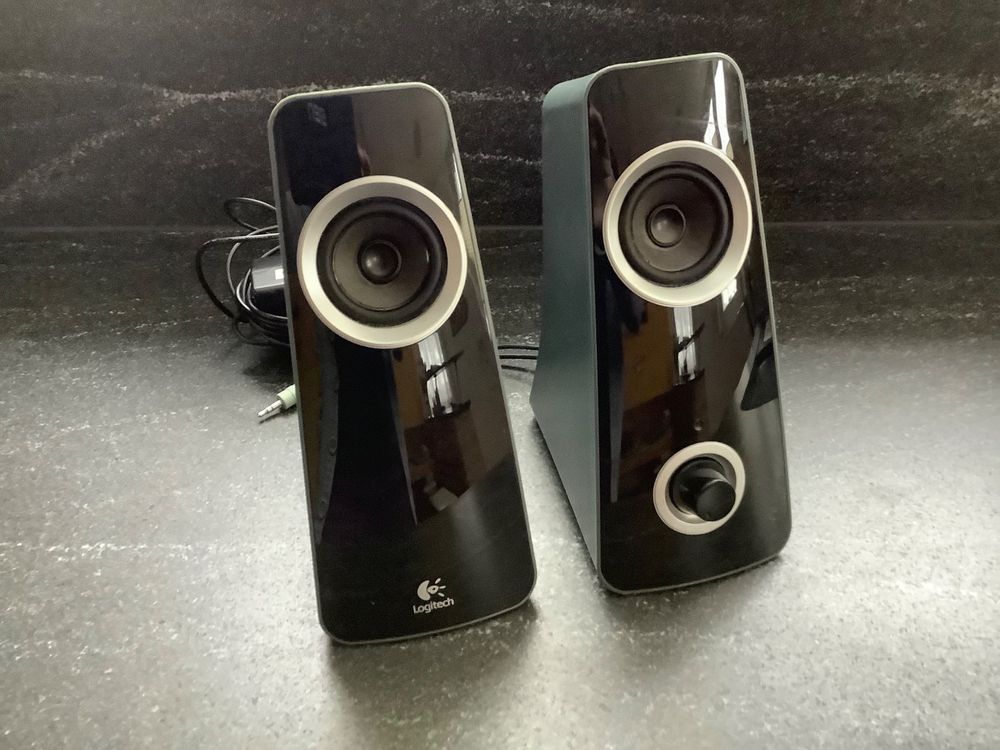 Logitech Speaker System Z320 (Gebraucht) in Balsthal für CHF 10 – nur ...