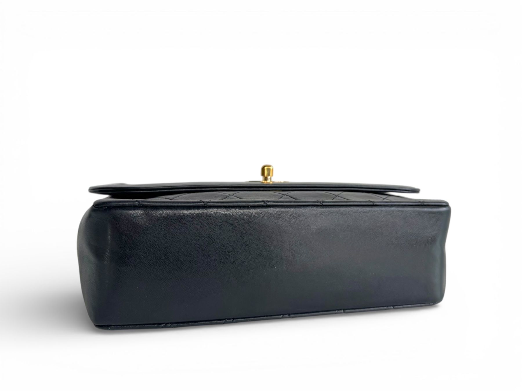 Chanel Borse da donna: Chanel Lambskin Single Flap Bag Tasche – Usato da Kriens venduto da hannaandkiko 5
