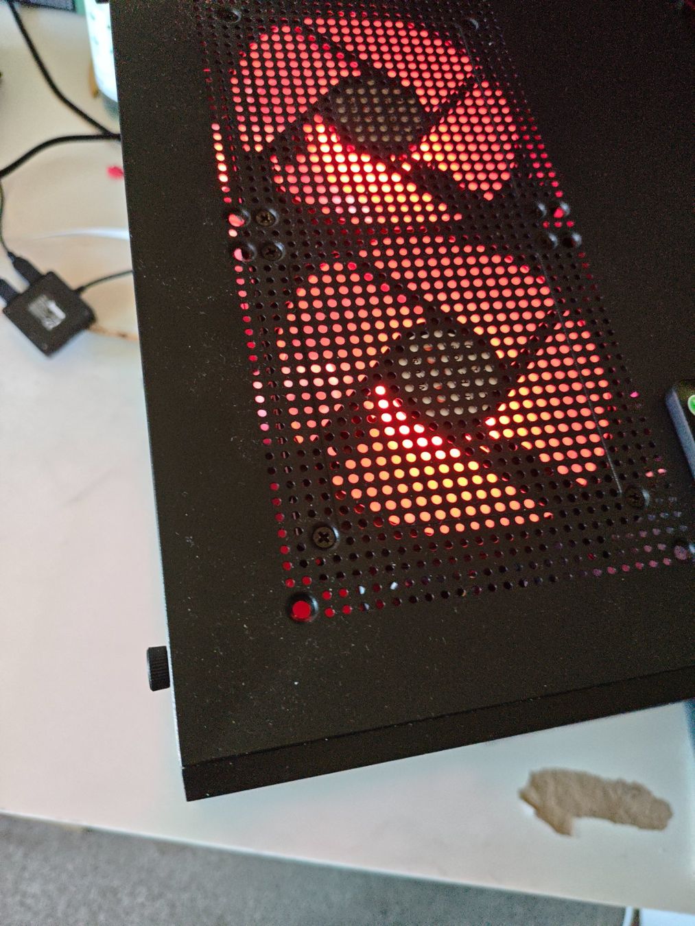 Intel PC: Intel Core i7-9700F, 32 GB RAM, GTX 1070 – Usato da Dübendorf venduto da tho_v2cs 3