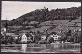 Stein am Rhein mit Schloss Hohenklingen und Dampfschiff