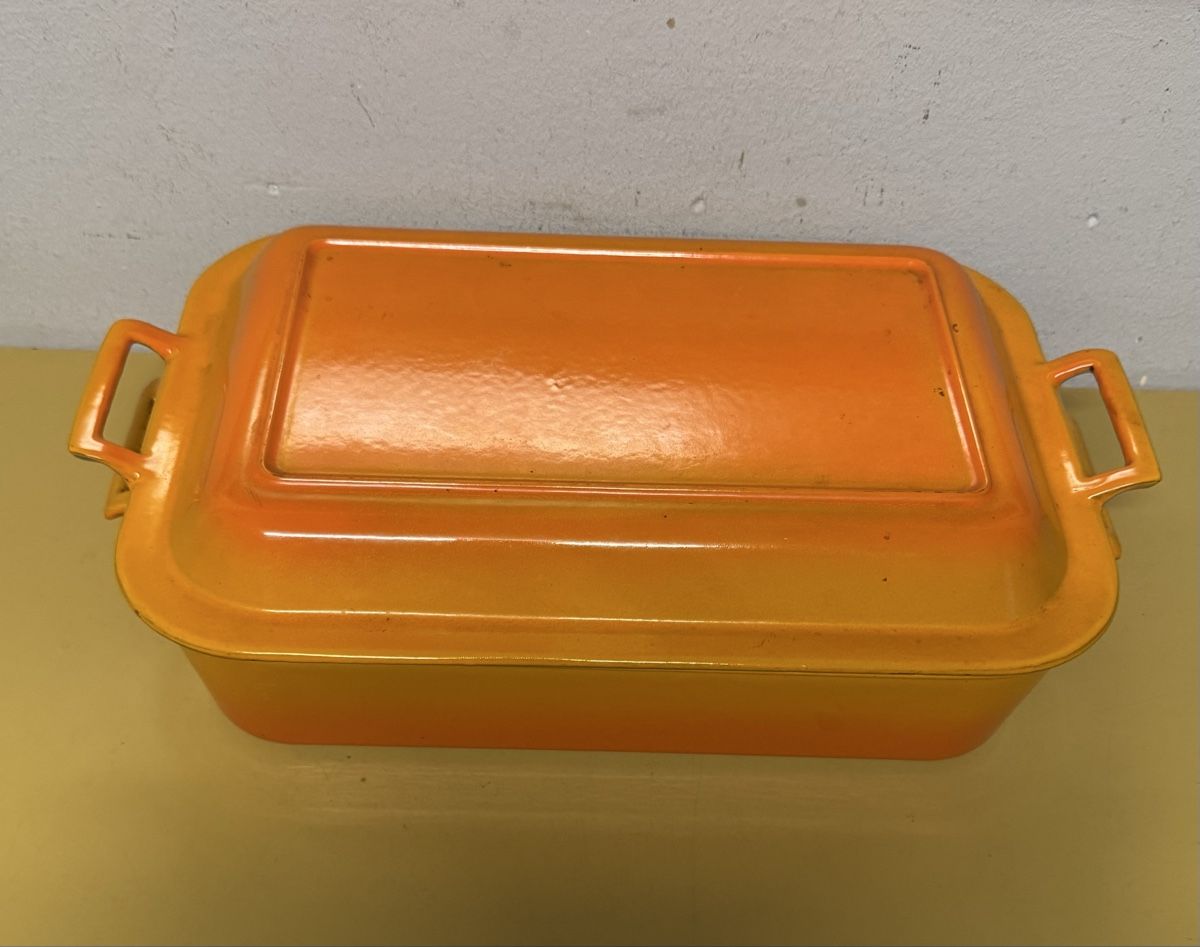 Casseroles: Bräter orange emailliert mit Deckel  – D'occasion à Schlieren par Freundlich02 2