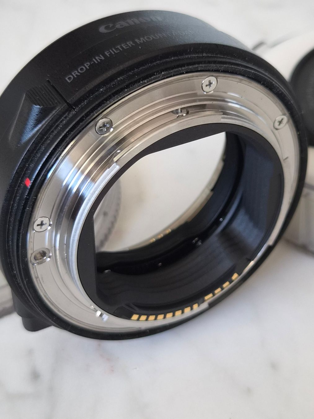 Canon Adattatori foto: Canon EF-RF Drop-In Filter Mount Adapter – Nuovo (secondo la descrizione) da Wallisellen venduto da Blackstone0820 6
