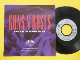 Guns N' Roses – Knockin' On Heaven's Door