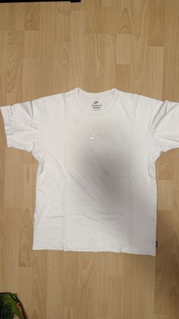 T-shirt Nike blanc taille S
