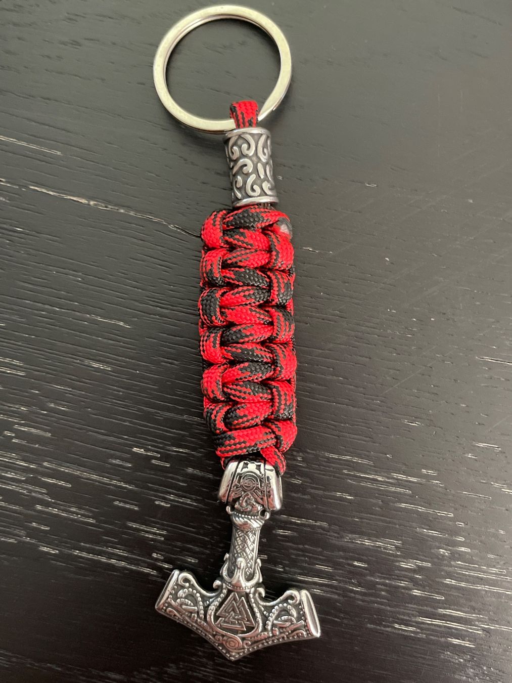 Portachiavi: Vikinger Schlüsselanhänger rot Vikings Thor Hammer – Nuovo (secondo la descrizione) da Hugelshofen venduto da Suimosa