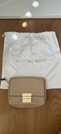 Michael Kors Clutch