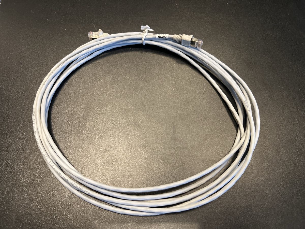 Dätwyler Cavi: Ethernet Kat5e Kabel – Usato da Burgdorf venduto da krengseli