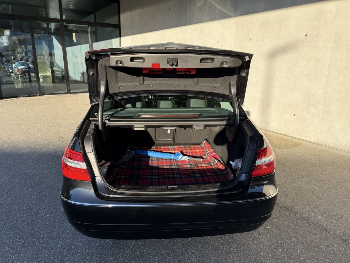 Mercedes-Benz Automobili: Mercedes E220 CDI – Usato da Rorschacherberg venduto da dan_m6qj 6