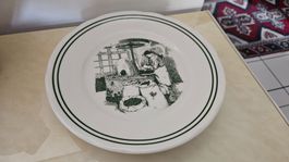 2 piatti da collezione identici Abbo (olio d'oliva)