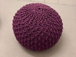 Sitzhocker rund gestrickt lila gebraucht guter Zustand
