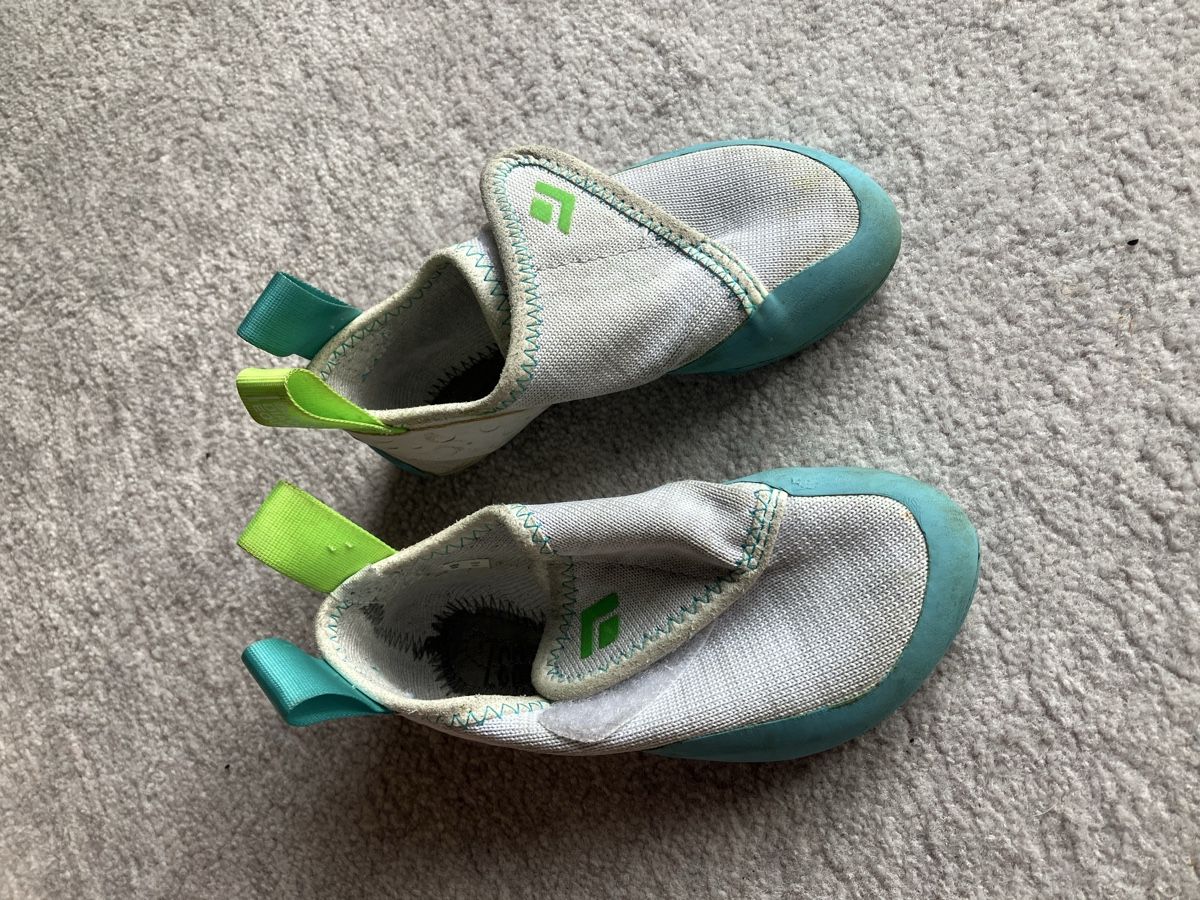Black Diamond Schuhe für Jungen: Kletterfinken, Gr. 27/28 – Gebraucht aus Biel/Bienne von pantiger