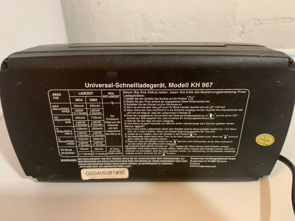 Caricatori & Batterie: Universal-Schnellladegerät "Tonic" – Usato da Therwil venduto da Zak0 4