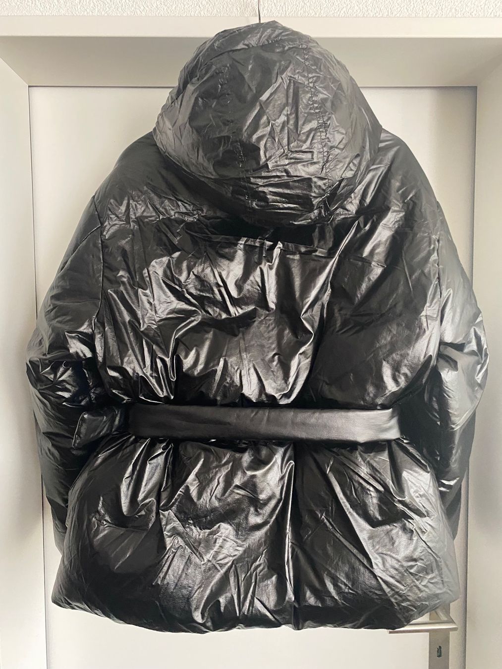 Acne Studios Giacche: Acne Studios hooded puffer jacket Damem Gr. 34 – Nuovo (secondo la descrizione) da Zürich venduto da ron_t88f 1