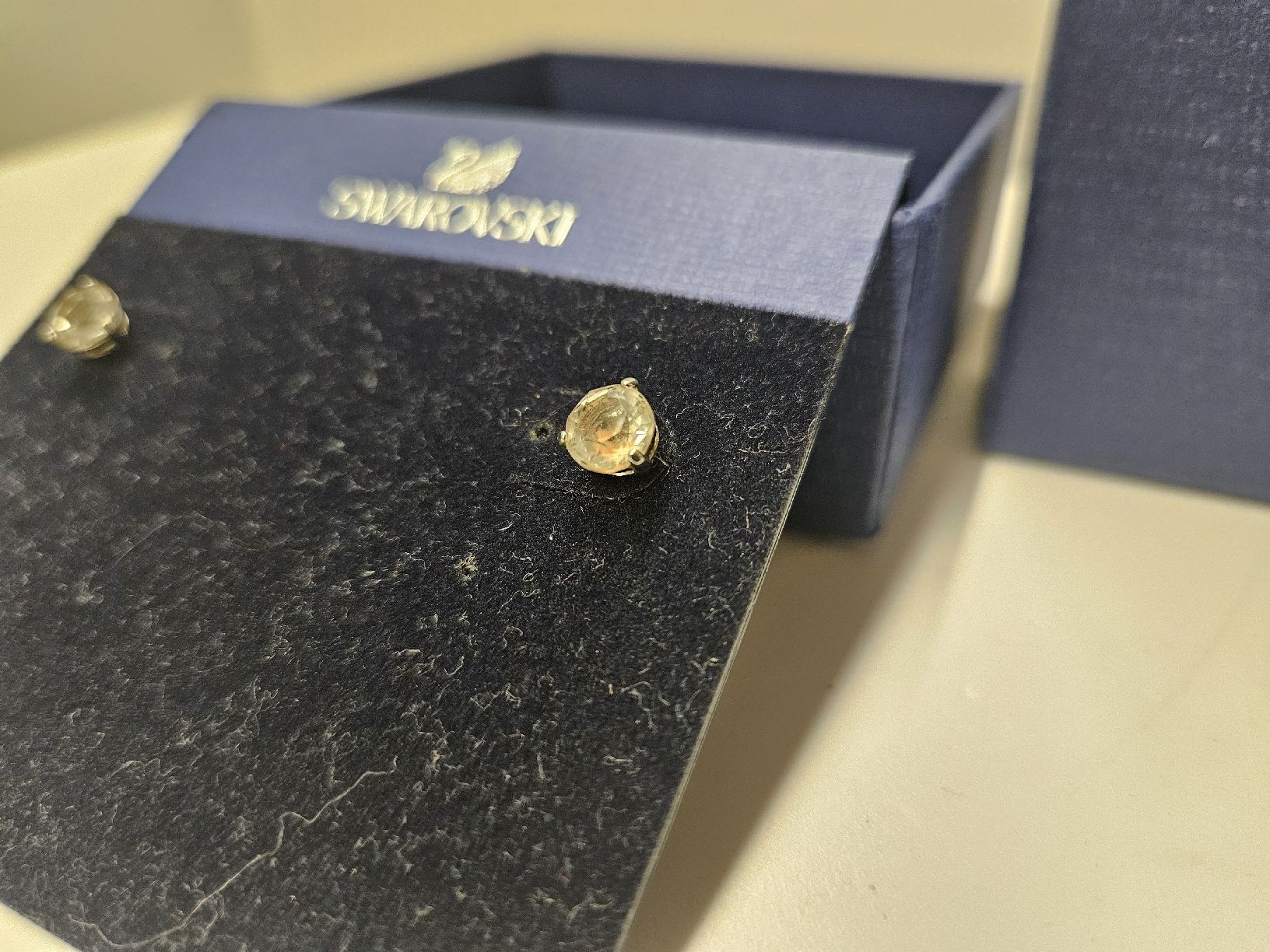 Swarovski Ohrringe & -stecker: Swarovksi Ohrstecker – Neu und originalverpackt aus Dielsdorf von Kenan997 3