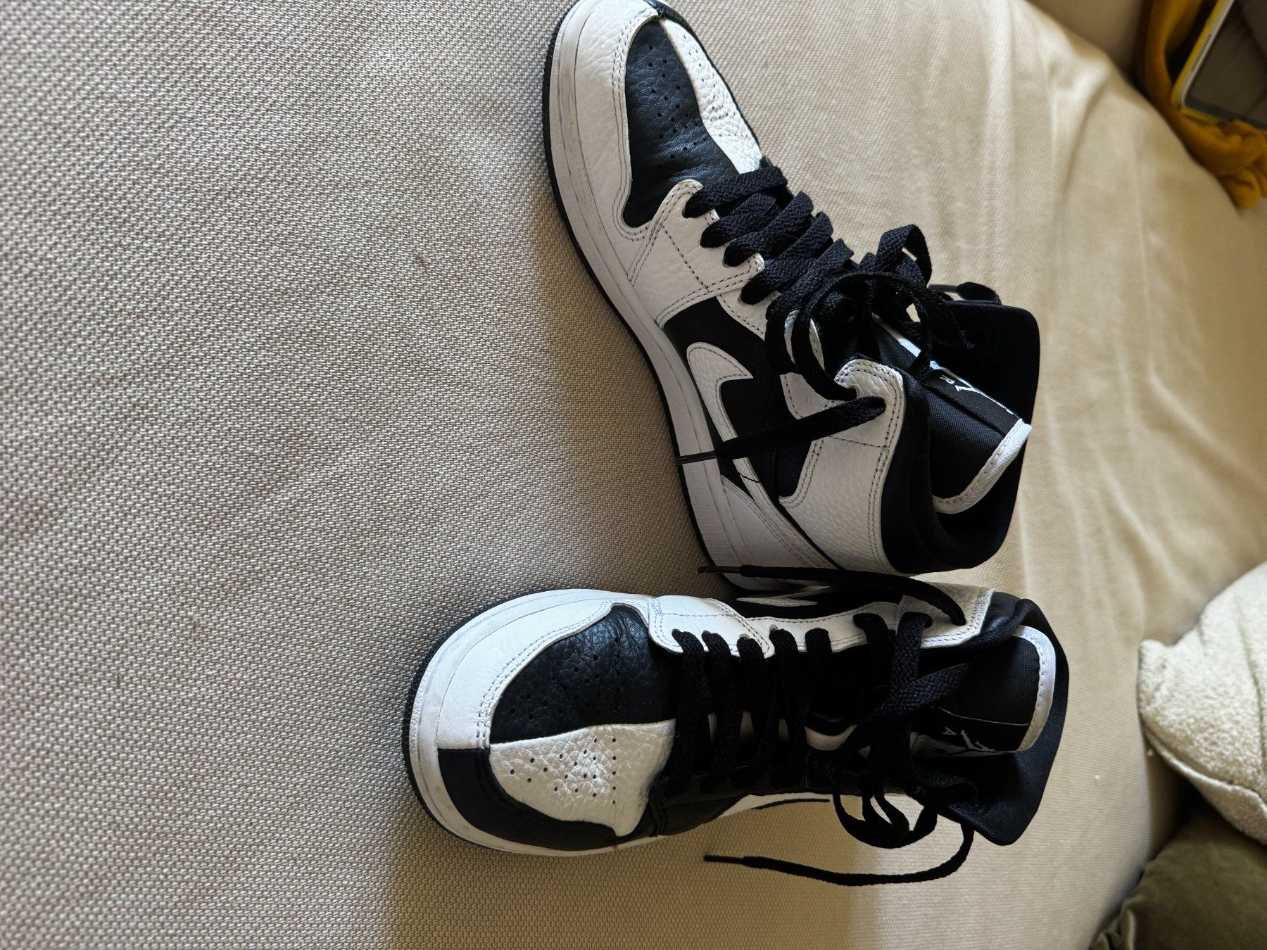 Jordan Scarpe da donna: Jordan 1 Mid Split, Grösse EU 37.5 – Usato da Zürich venduto da miy_l9tw 3