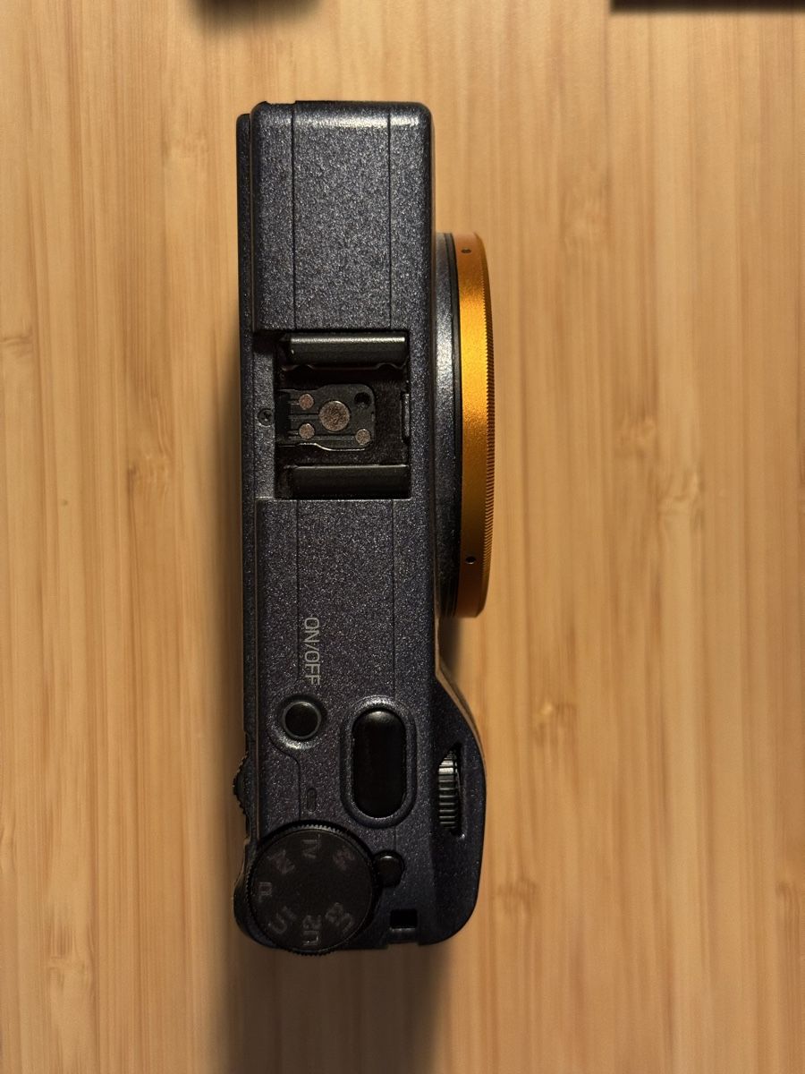 Ricoh GR III / GR 3 Street Edition mit viel Zubehör (D'occasion) à ...