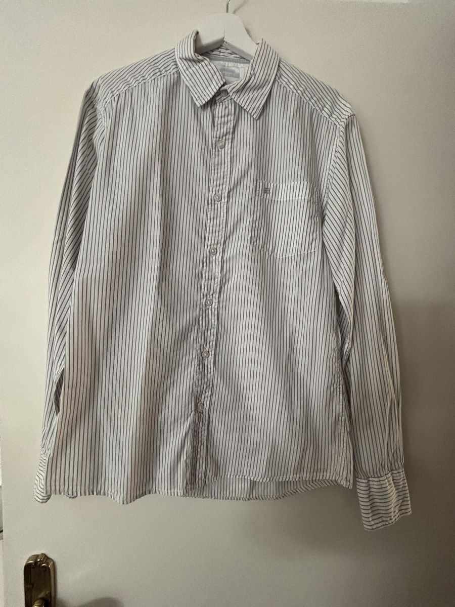 Esprit Hemden: Chemise Esprit taille S/M – Gebraucht aus Dombresson von feline_ne