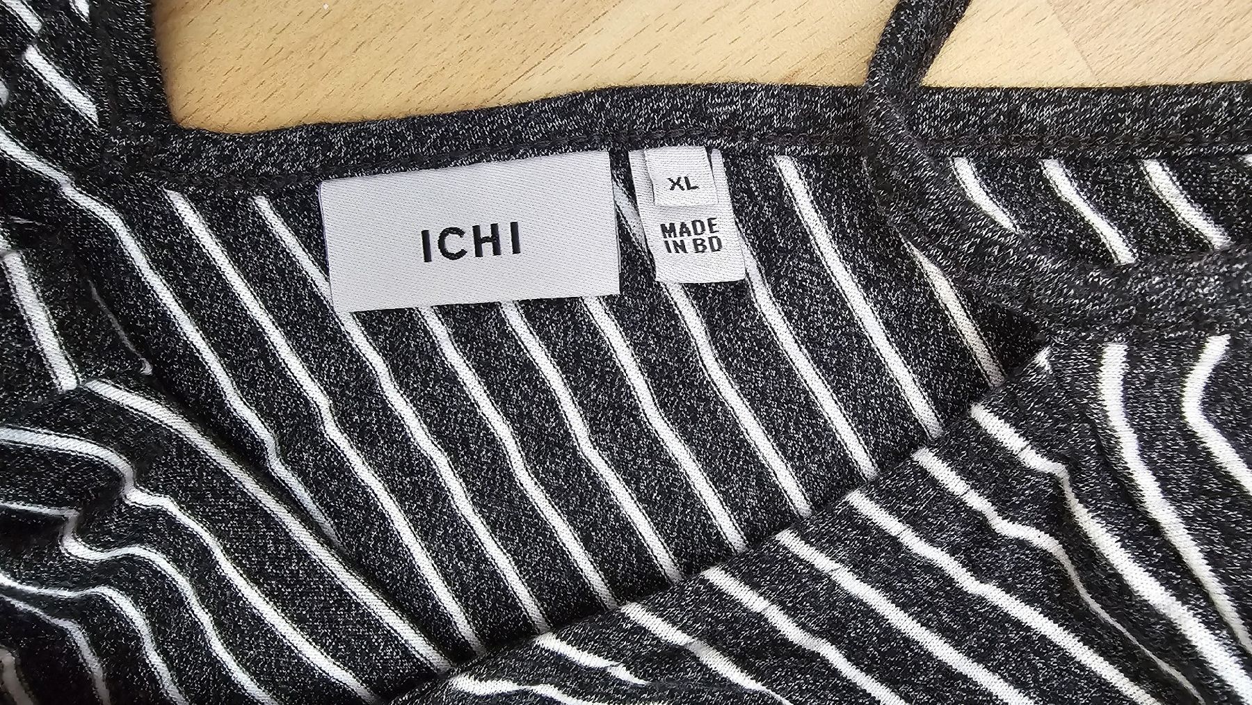 Vestiti: ICHI Kleid grau-weiss gestreift Grösse XL  – Usato da Steinmaur venduto da Kiki_m240 3