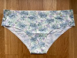 Victorias Secret Super Soft Love Cloud Hiphugger Panty M NEW