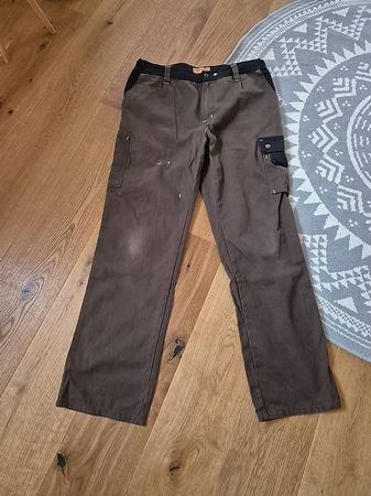 Männerarbeitshose Grösse 46