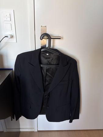 Dunkler Damen Blazer, Grösse 19, Top Zustand!