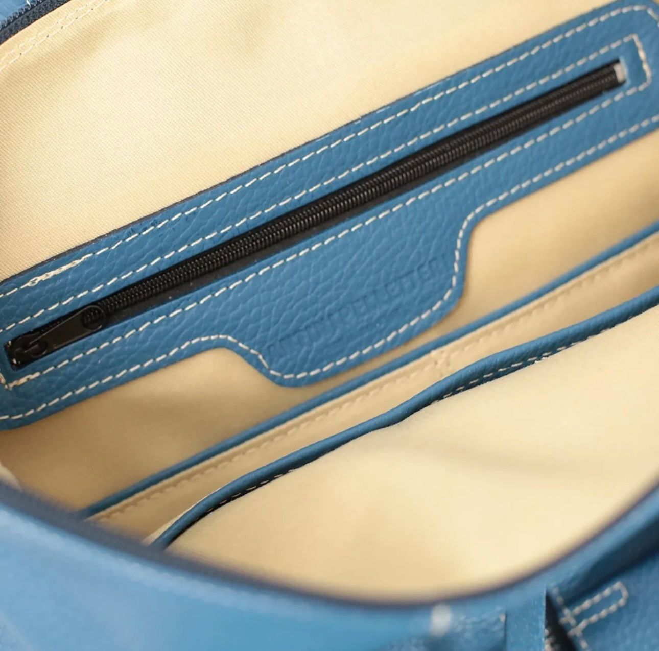 Zaini: Lederrucksack Palermo - Farbe: Blau – Nuovo e nell'imballaggio originale da Wittenbach venduto da WWW.DRILUBAGS.CH 2