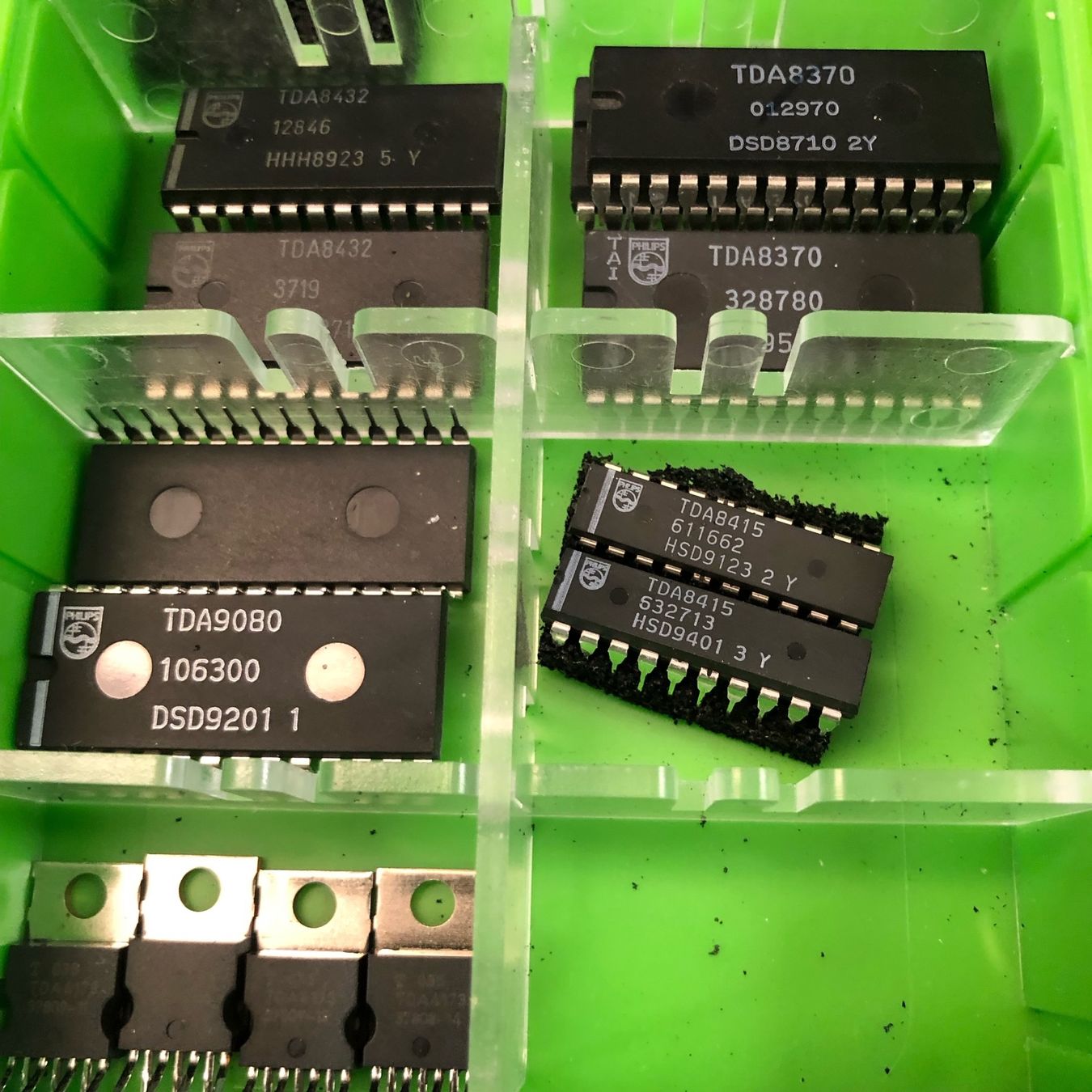 Philips Componenti elettronici: Sortiment TDA IC’s von Philips, STMicroelectronics & Siemens – Nuovo e nell'imballaggio originale da Neerach venduto da Arbimus 6