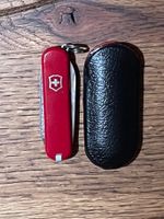 Victorinox kleines Taschenmesser Rot mit Etui guter Zustand