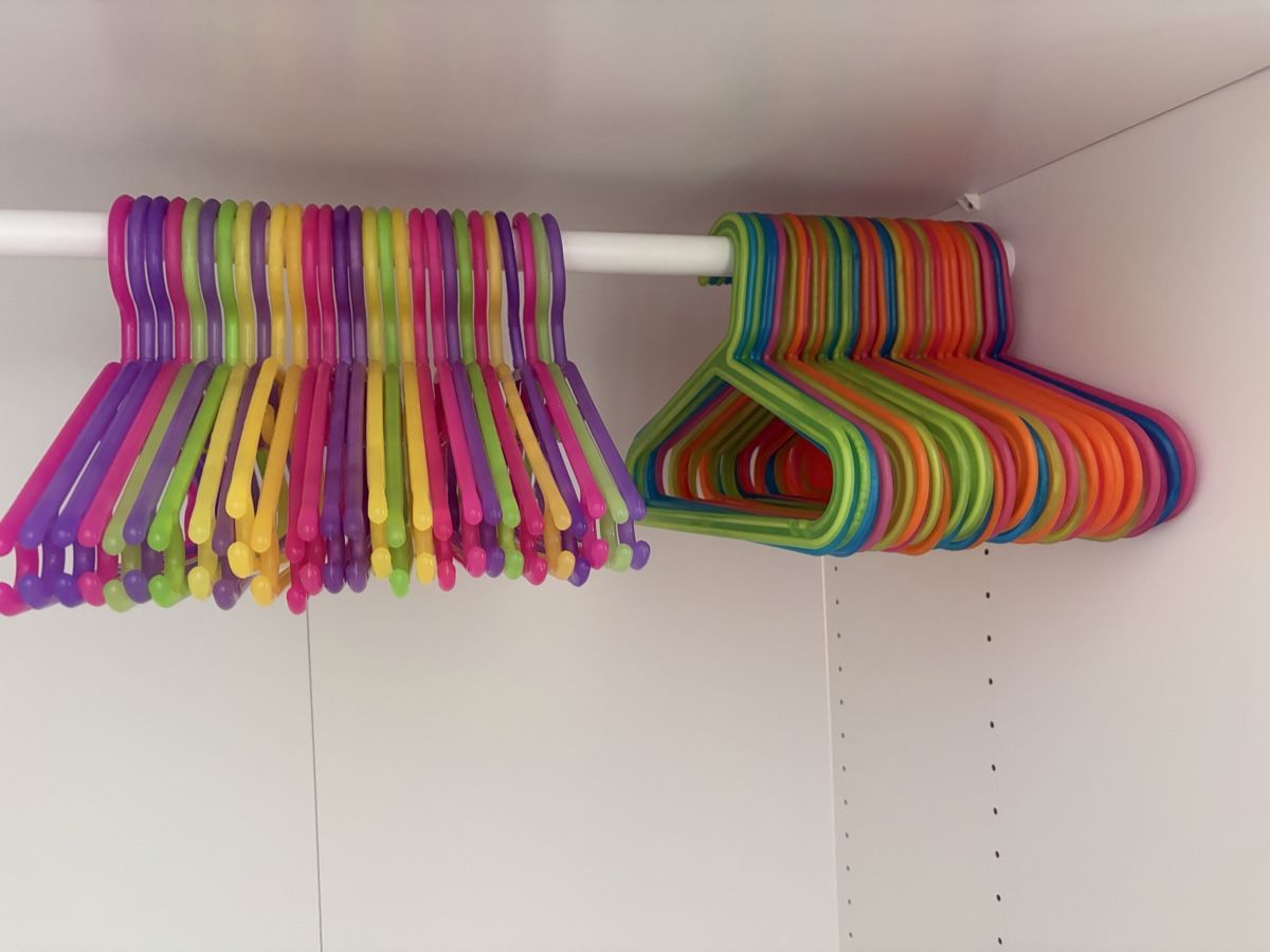 Ikea Appendiabiti: Kleiderbügel Kinder Ikea 66 Stück – Usato da Urdorf venduto da worldaround