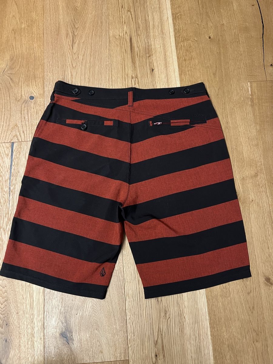 Pantalons: Badehose Volcom Gr. 32 – D'occasion à Stans par Jaeseli 2
