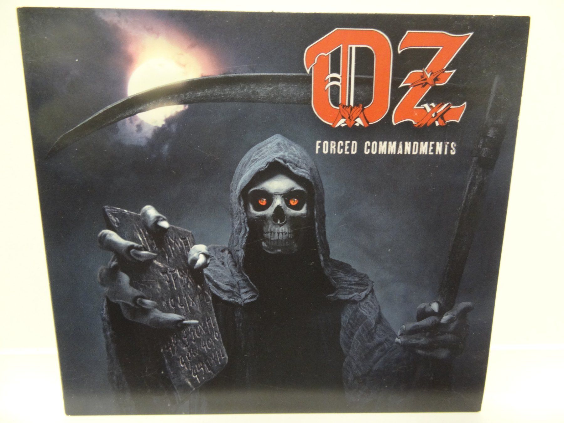 CDs: OZ - Forced Commandments CD – D'occasion à luzern par musicandart