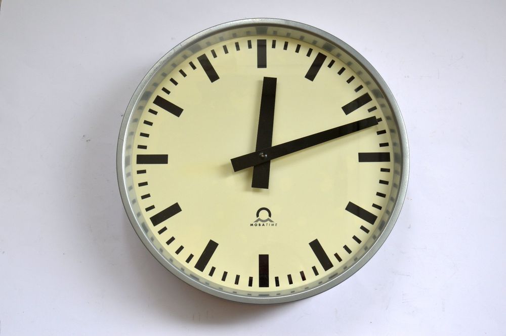 Nebenuhr 33cm von Moser Baer, Fabrikuhr, Bahnhofsuhr (Gebraucht