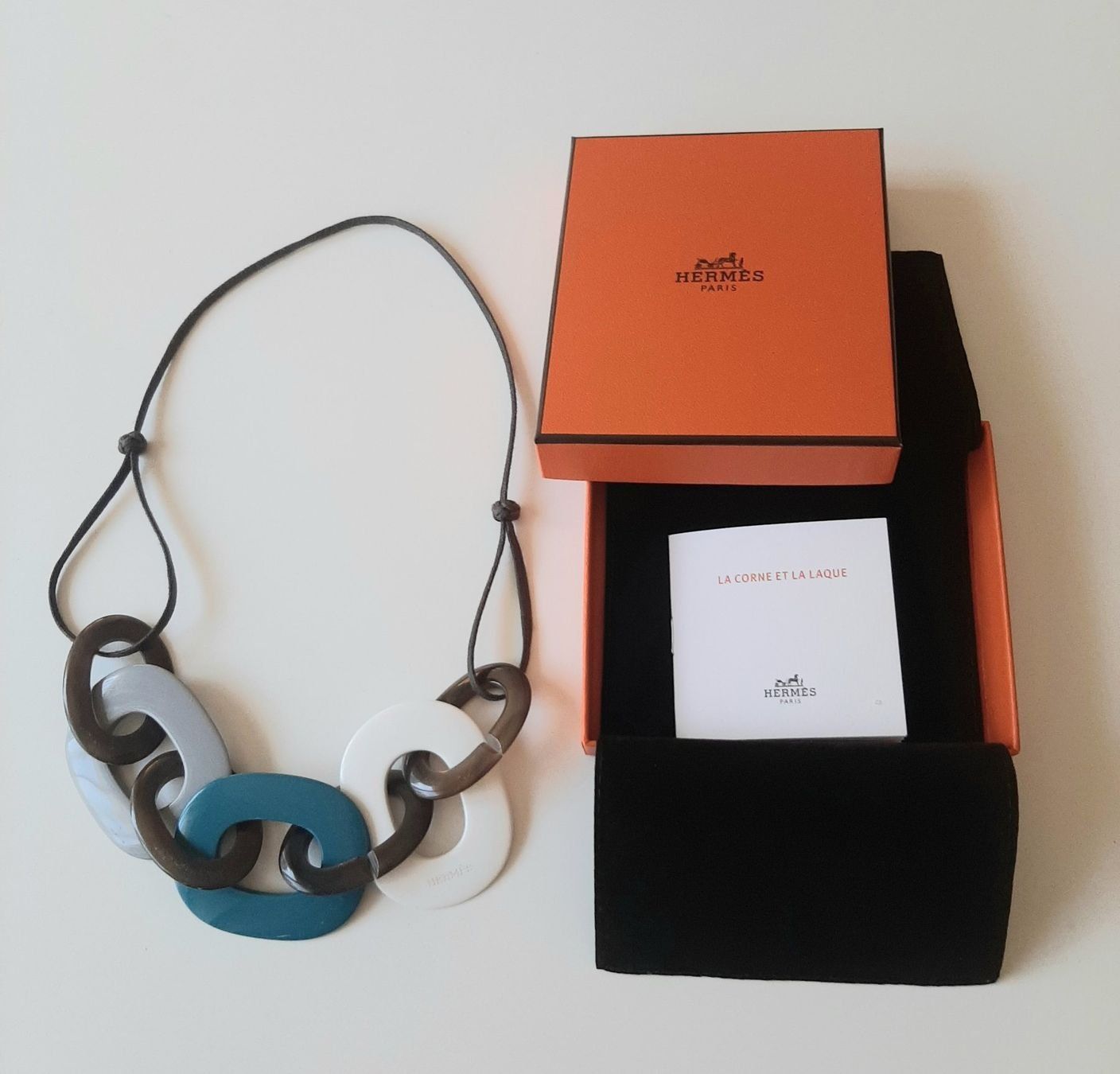 Colliers: Collier Hermès, modèle Calamba – D'occasion à Delémont par marcdel