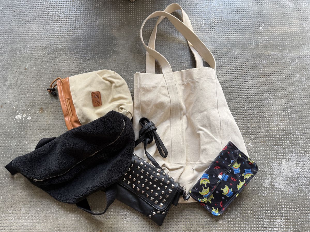Disney Sacs: Taschen Paket / Flohmarkt – D'occasion à Allschwil par Collector.Shop.Swizz 1