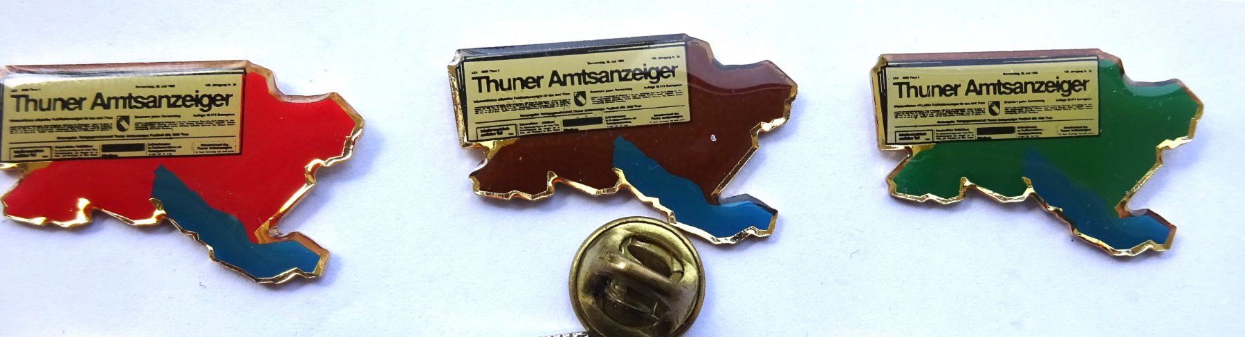 Placchette & Badge: 3 Pin Thuner Tagblatt  rot grün braun – Usato da Utzenstorf venduto da BUtter81