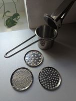 Kartoffelpresse aus Chromstahl mit 3 Einsätzen, top Zustand
