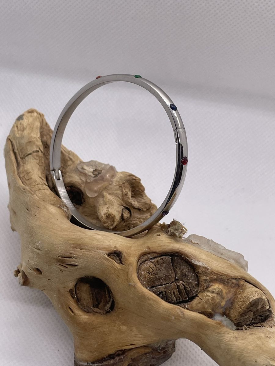 Armbänder & -reifen: Edelstahl Armreif mit Farbsteinen, Grösse S/M – Neu und originalverpackt aus Zürich von dun_k7s7 1
