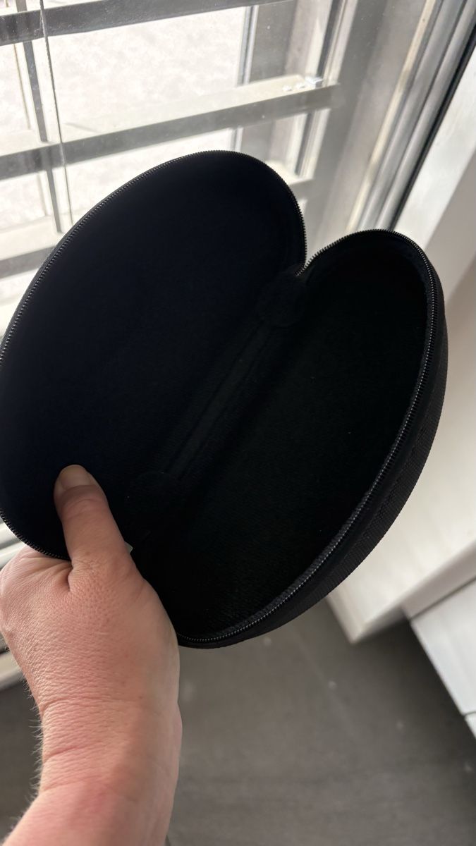 Oakley Occhiali & Lenti: Oakley glasses case parfait était  – Nuovo (secondo la descrizione) da Pully venduto da Sell_it_all 1