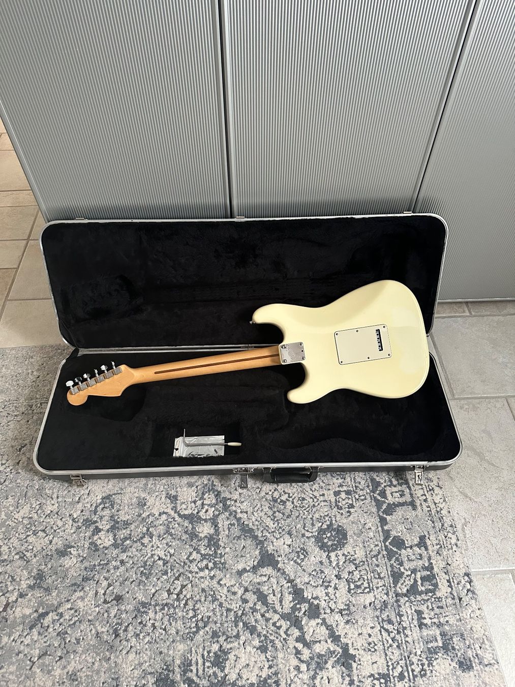 Fender Strumenti musicali: Fender Stratocaster 1992 Olympic White – Usato da Watt venduto da Gini120 1
