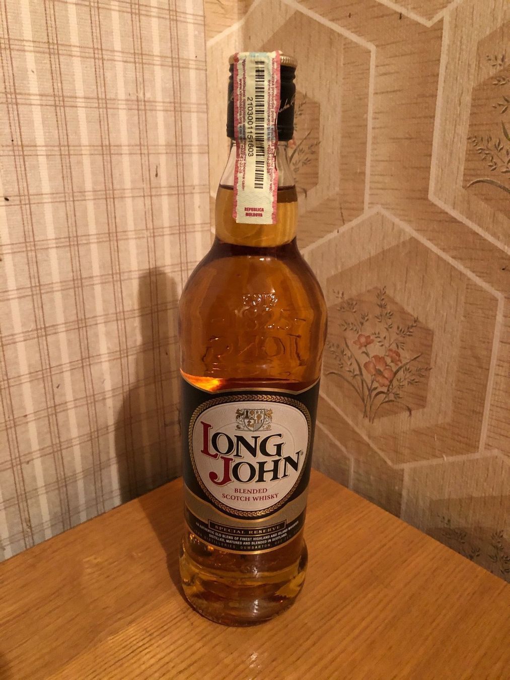 Bevande alcoliche: Long John Blended ScotchWhisky40%Vol70cl – Nuovo e nell'imballaggio originale da Wald ZH venduto da mlnt
